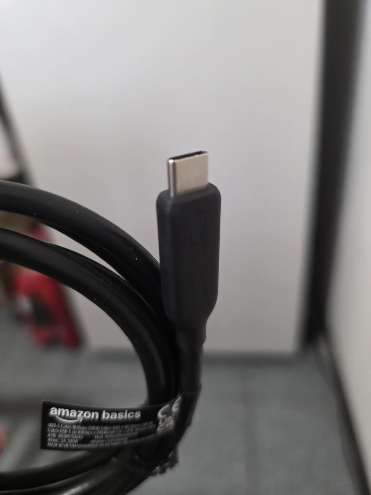 Amazon Basics cavo USB4 USB-C 1,5m 240W 80Gbps