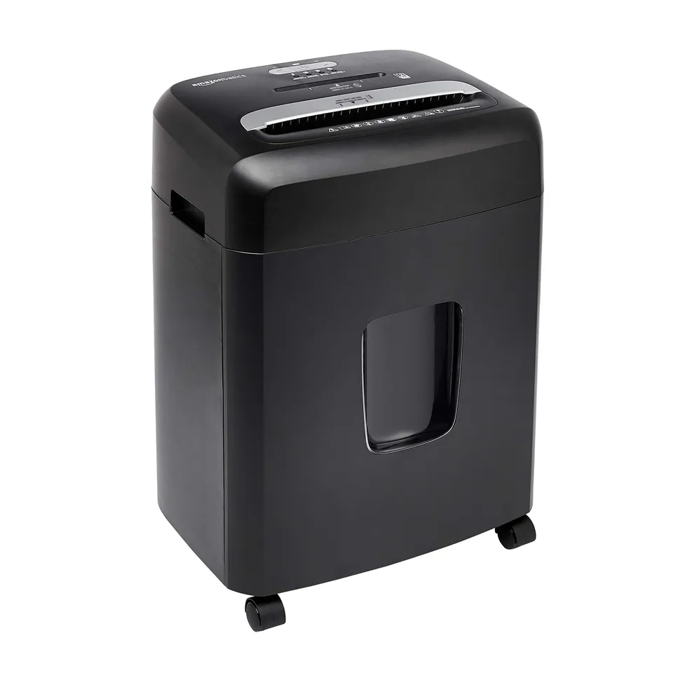 Amazon Basics Distruggidocumenti 12 Fogli Microframmenti P-4