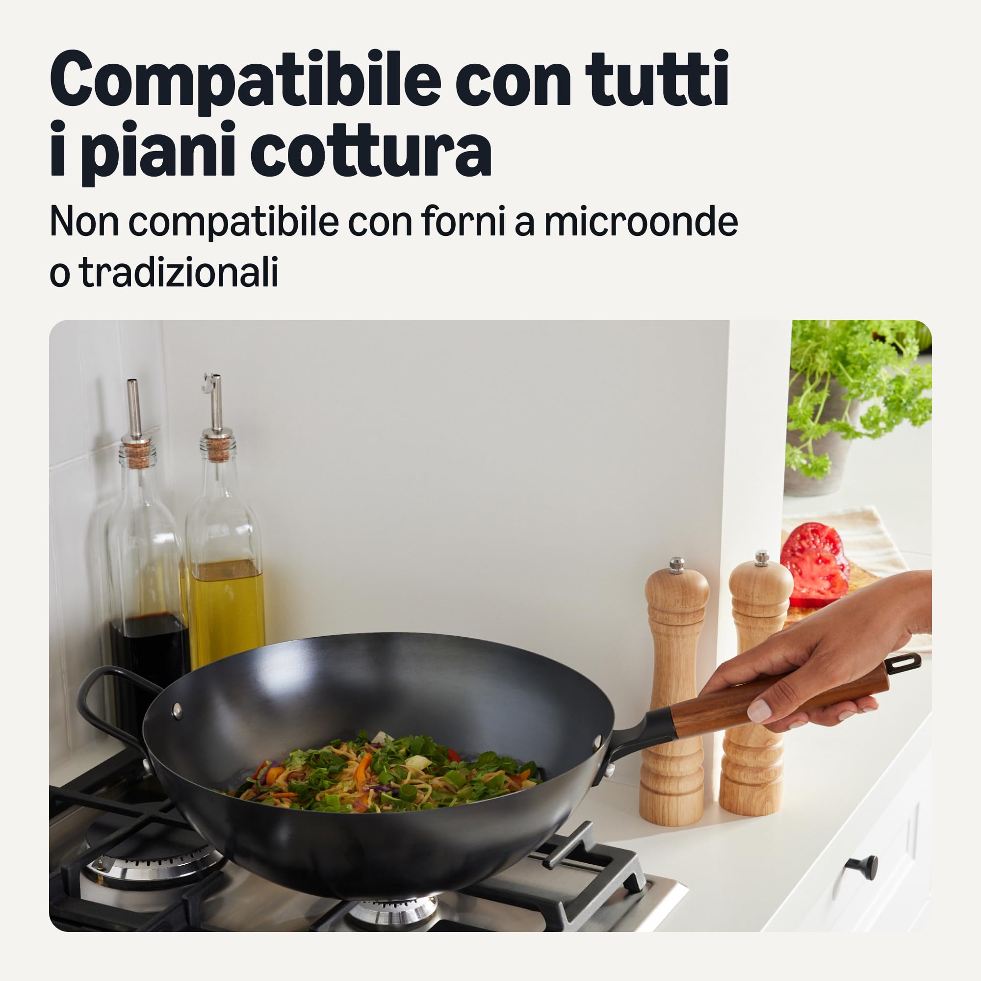 Amazon Basics Wok Acciaio al Carbonio 32 cm Manico Acacia