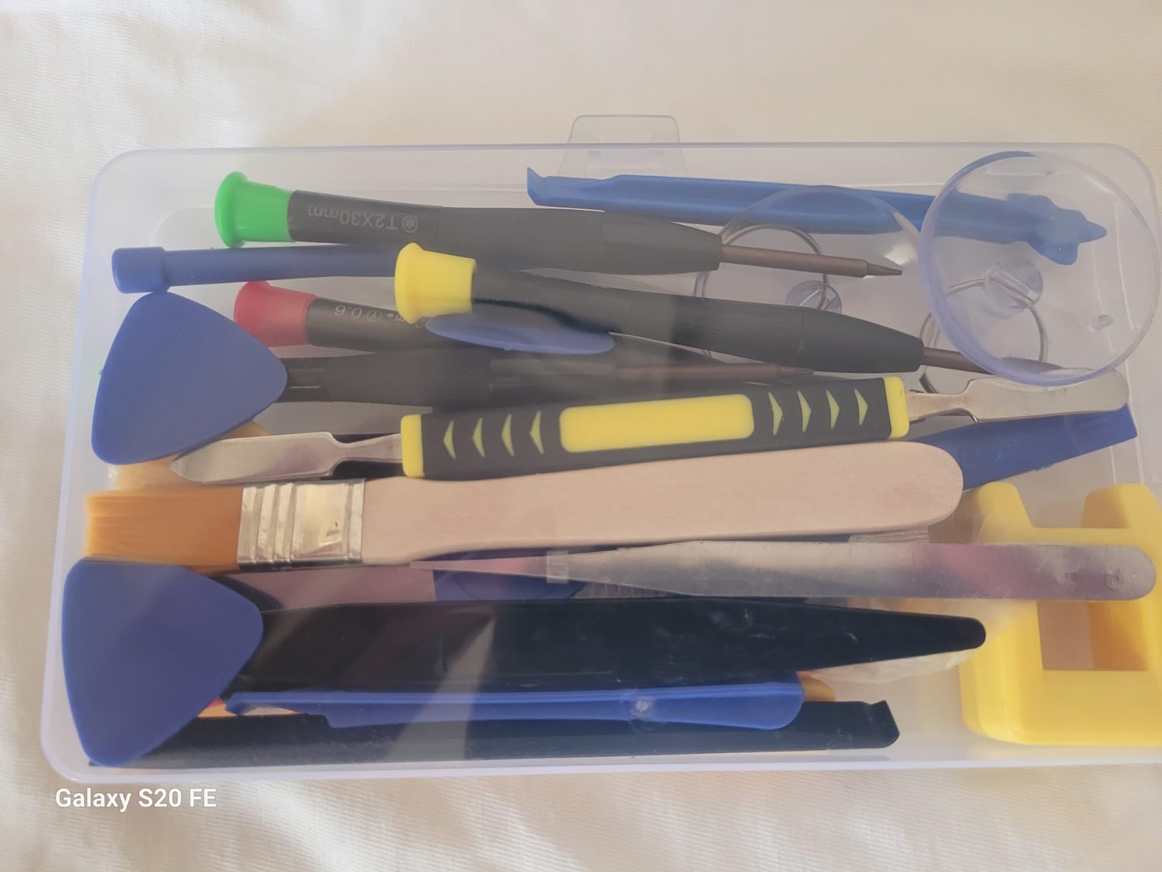 RealPlus Kit Riparazione Telefono 30 Pezzi Cacciaviti