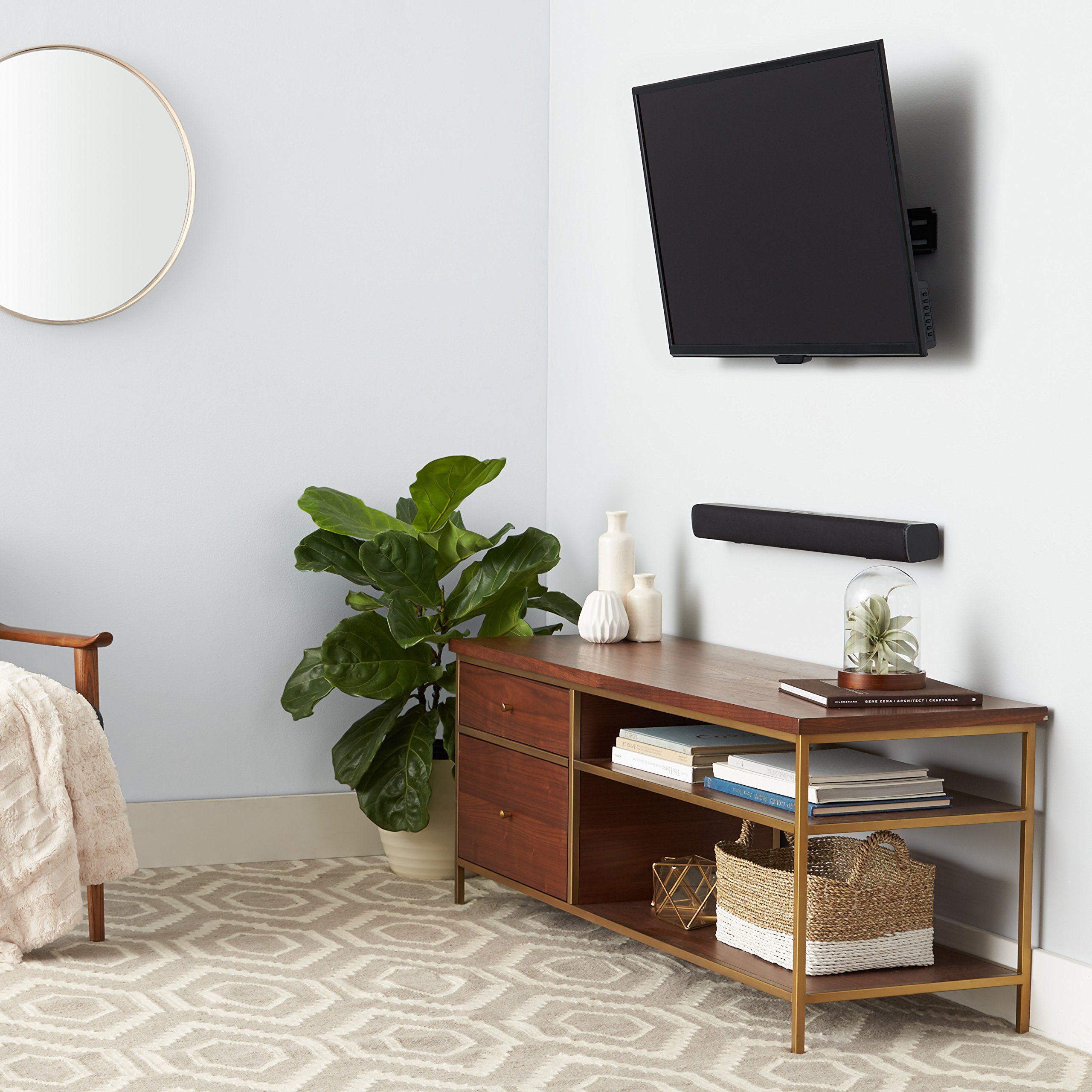 AmazonBasics Supporto Parete TV 37-80 Pollici Inclinabile