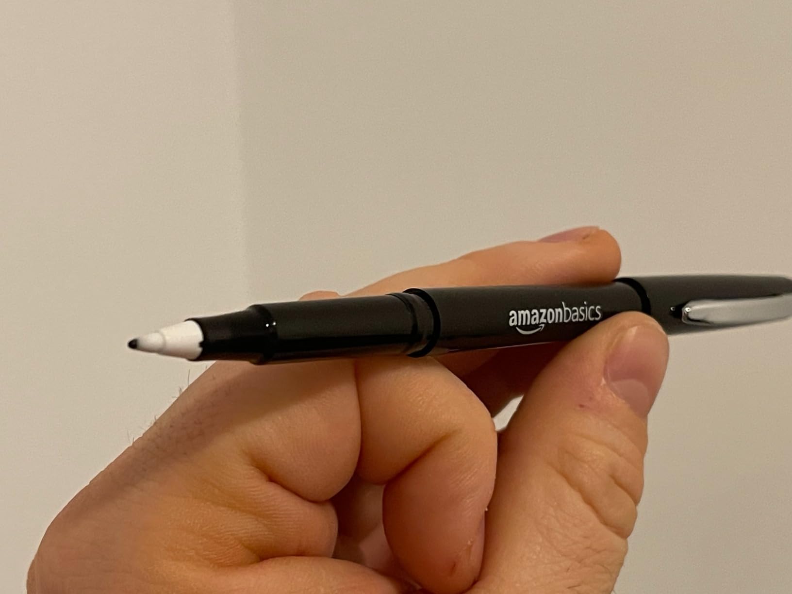 AmazonBasics Pennarelli colori assortiti 24 pezzi punta media