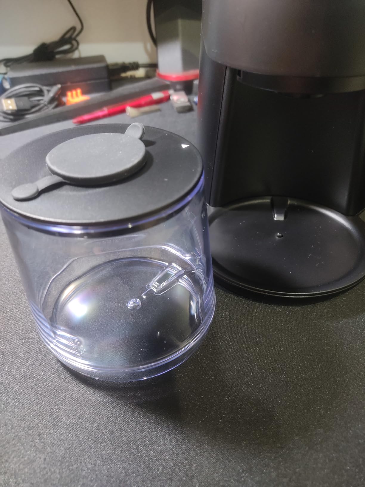 Amazon Basics Macinacaffè elettrico 30 livelli nero