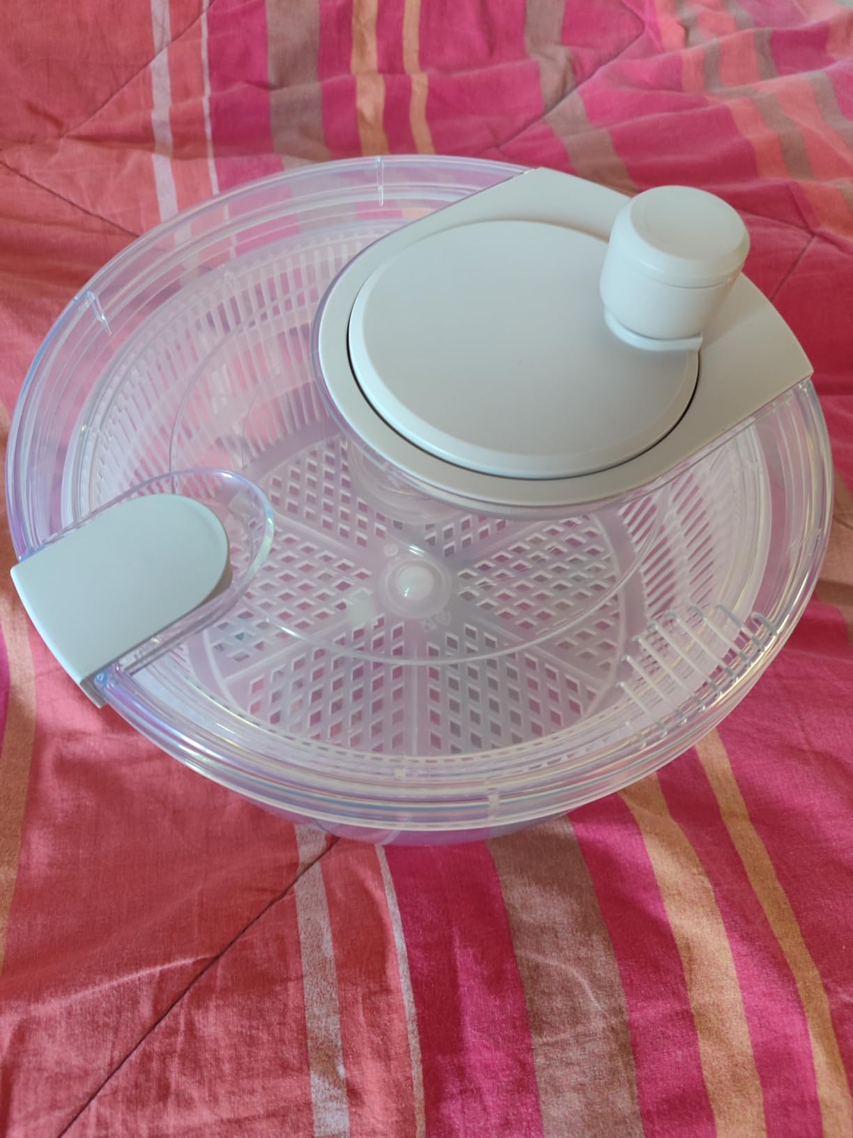 Amazon Basics centrifuga insalata 4L grigio lino senza BPA