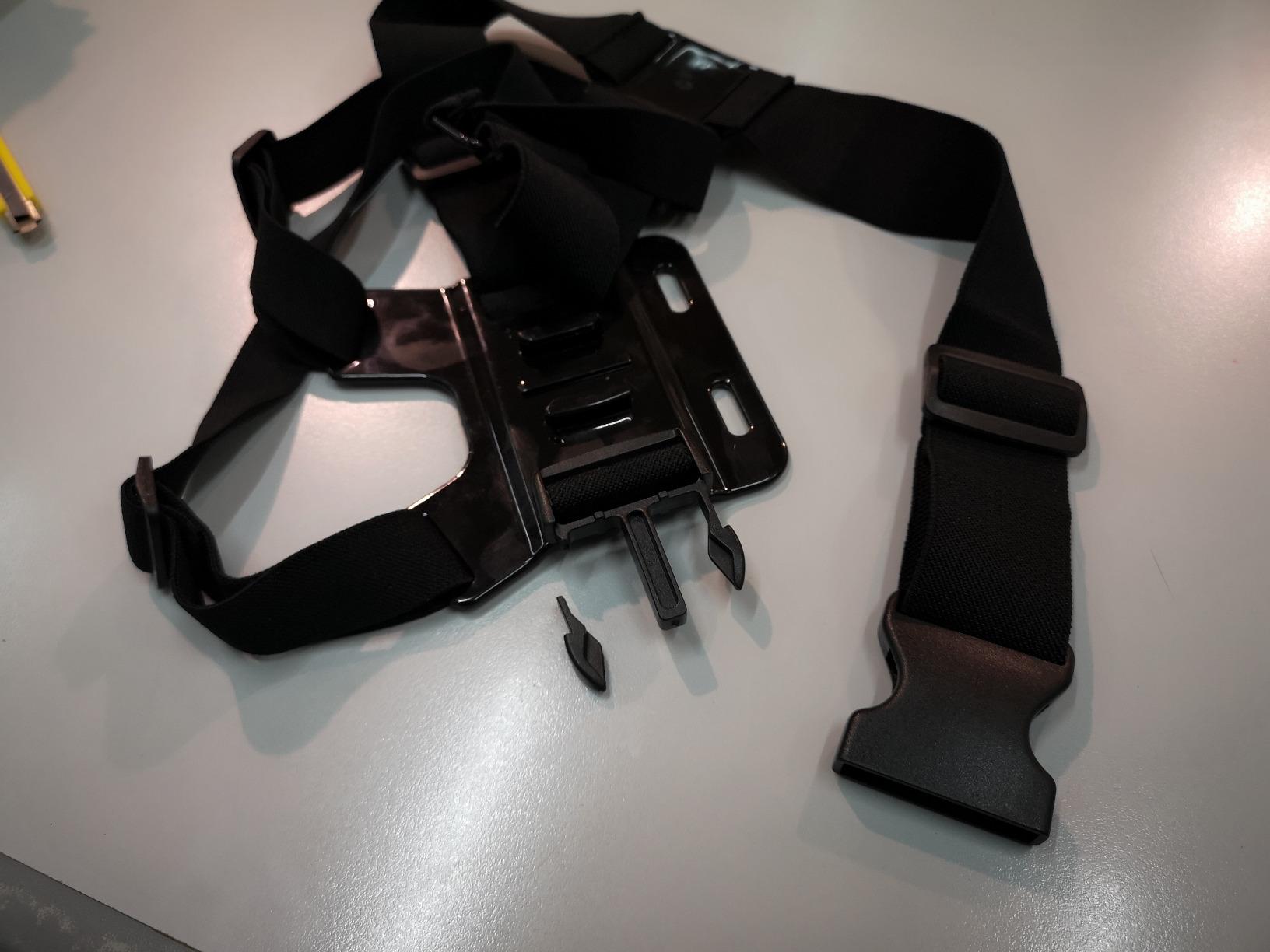 Amazon Basics imbracatura petto GoPro action cam nera