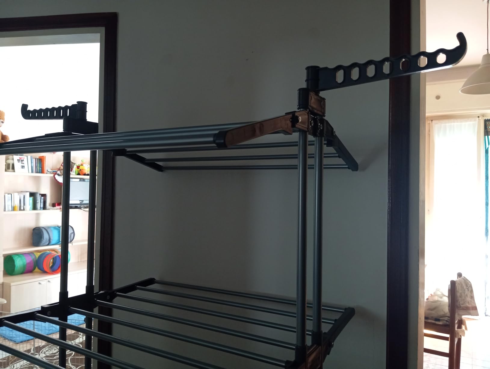 AmazonBasics Stendibiancheria a Torre 4 Livelli Bianco 173cm
