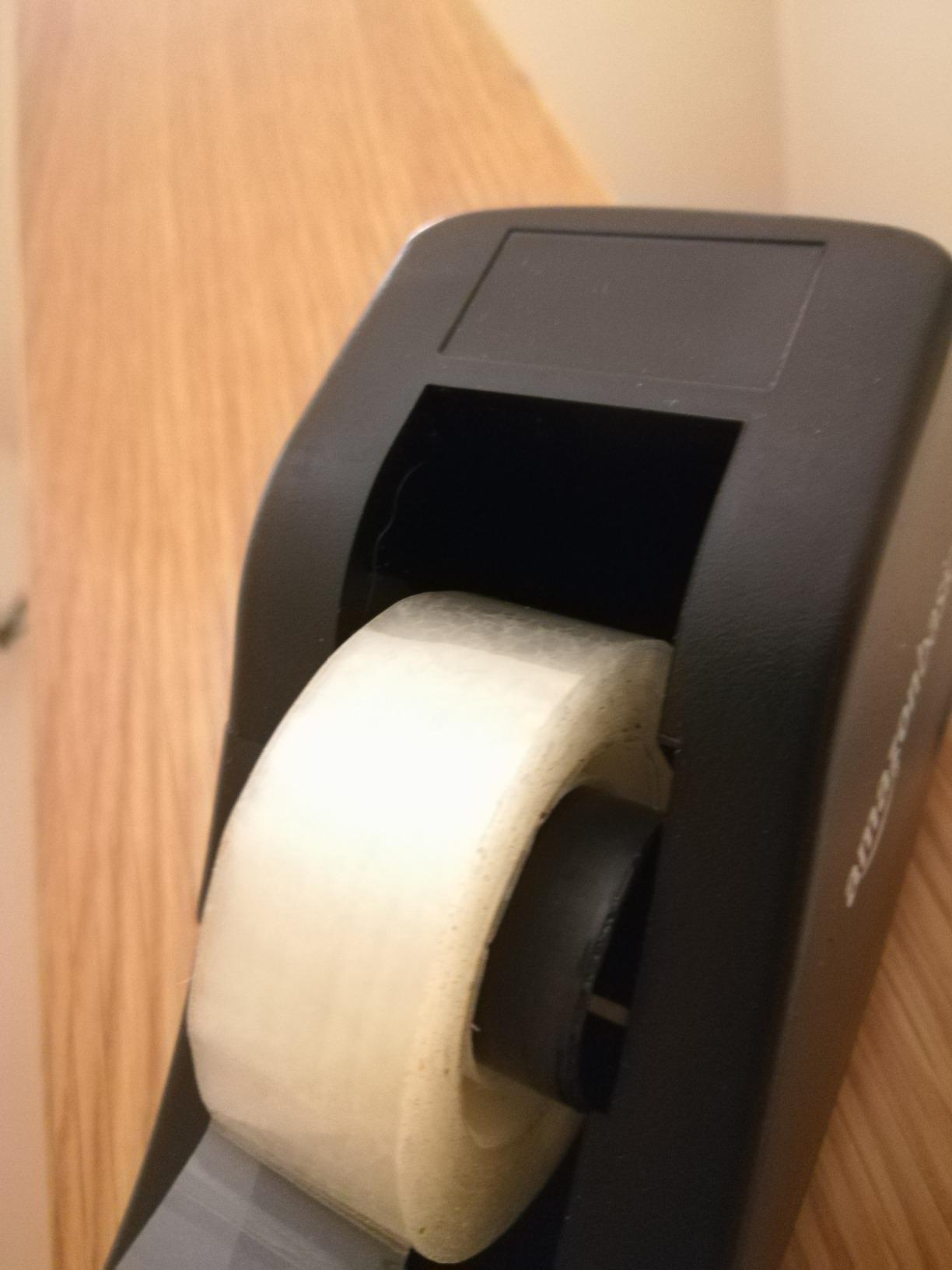 Amazon Basics Dispenser Nastro Adesivo Nero 3 Pezzi Ufficio