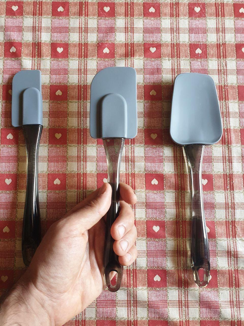 AmazonBasics Set 3 Spatole Silicone Grigio Cucina