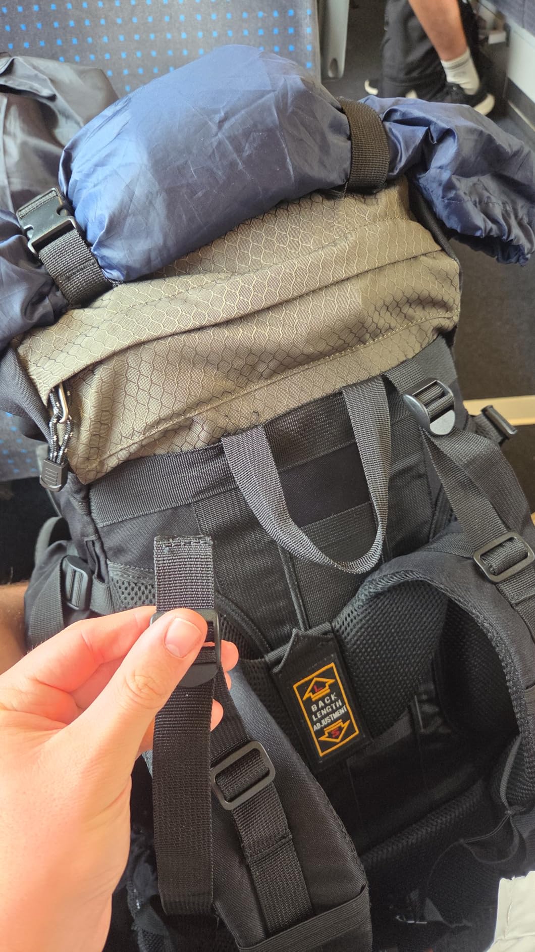 AmazonBasics Zaino escursionismo telaio interno poliestere