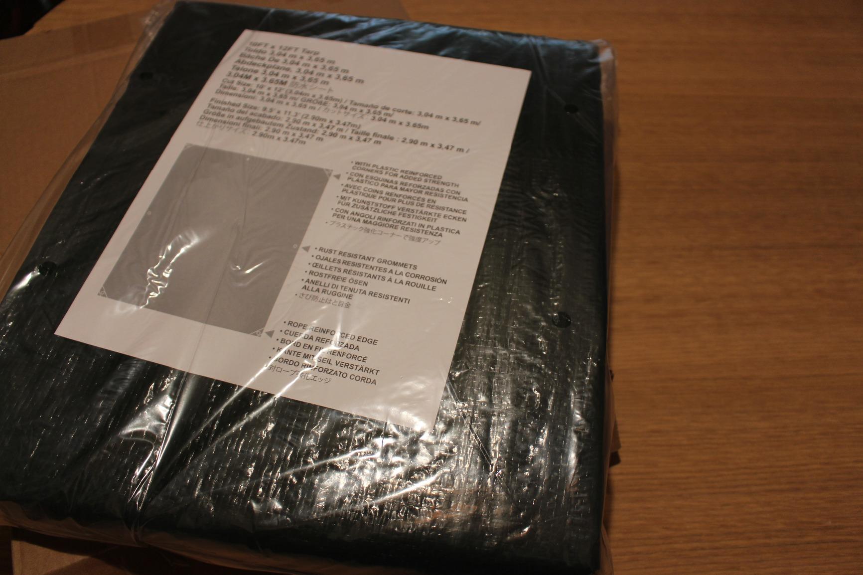 AmazonBasics Telone Campeggio Impermeabile 2,3x2,9m Antistrappo