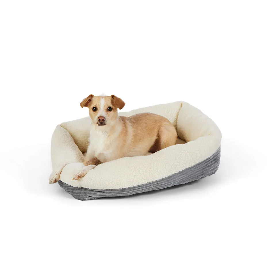 AmazonBasics Lettino Animali Riscaldante 61 cm Grigio