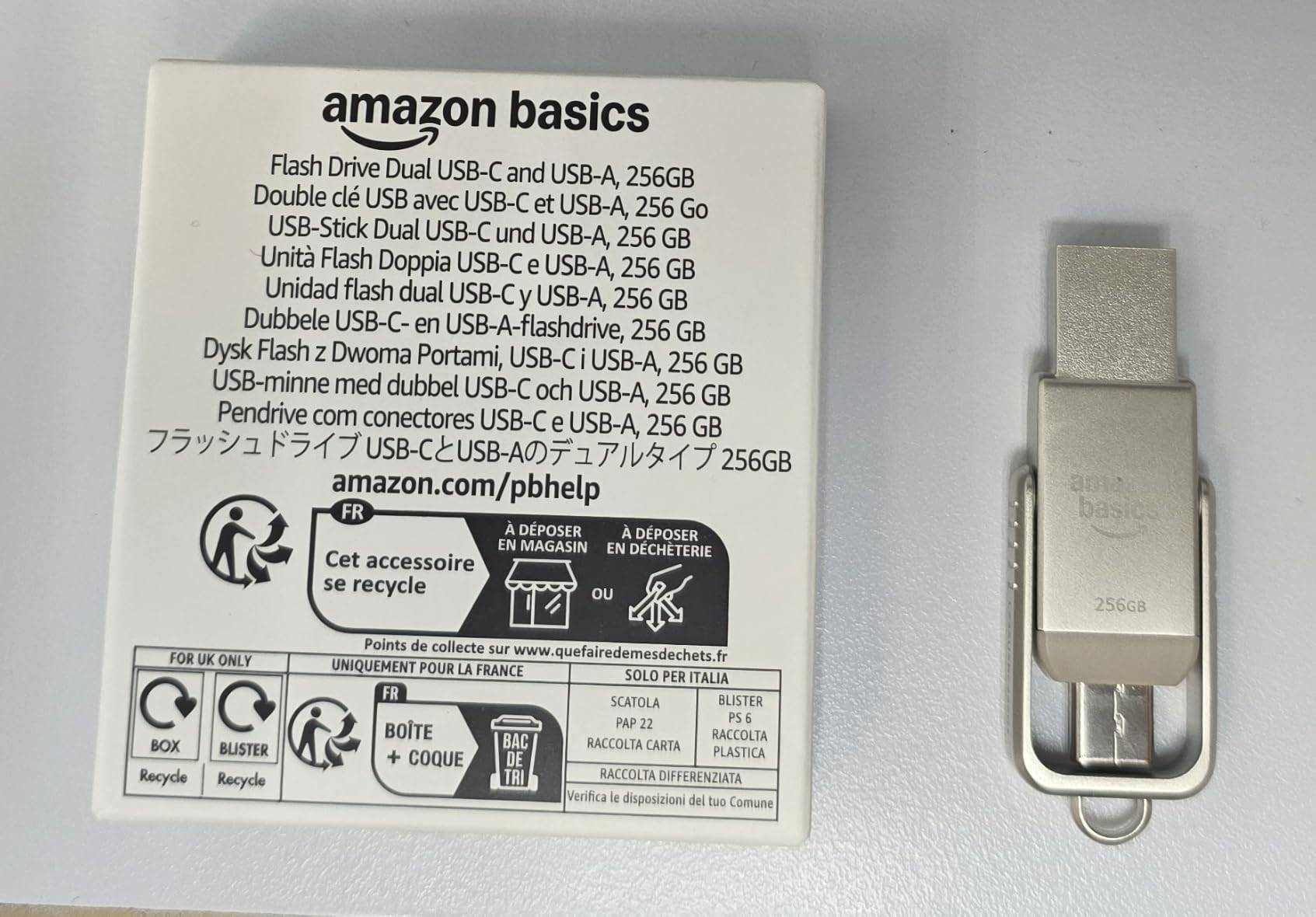 AmazonBasics chiavetta USB doppia USB-C USB-A 256 GB argento