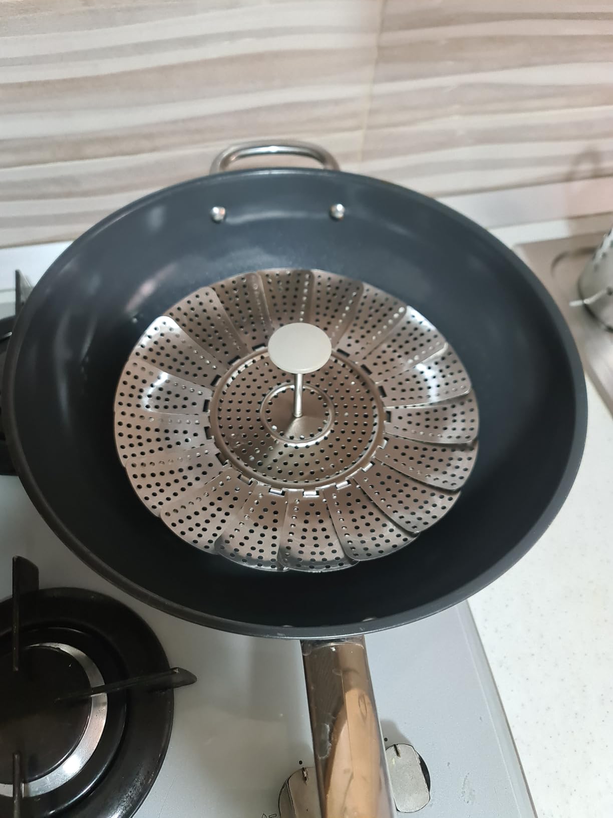 Amazon Basics Cestello Vapore Acciaio 14-23,5cm