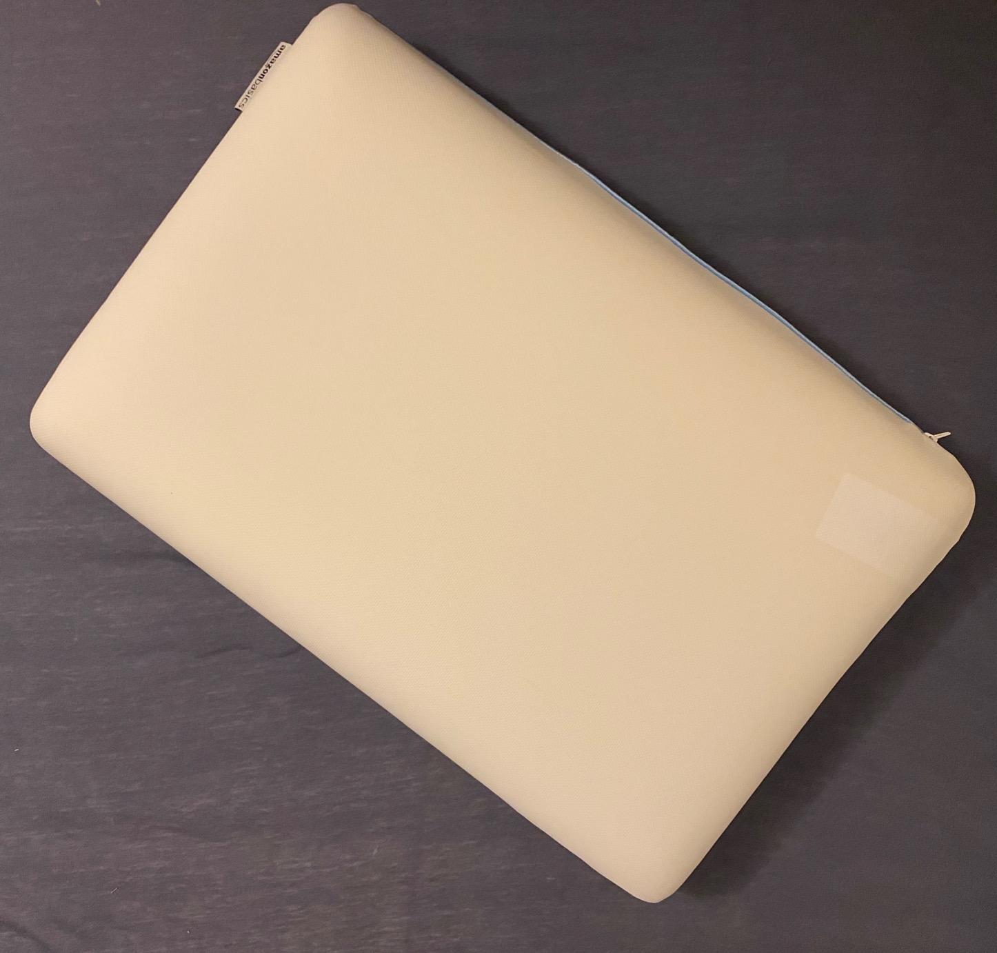 Amazon Basics Cuscino Memory Foam Gel 60x40x12 cm