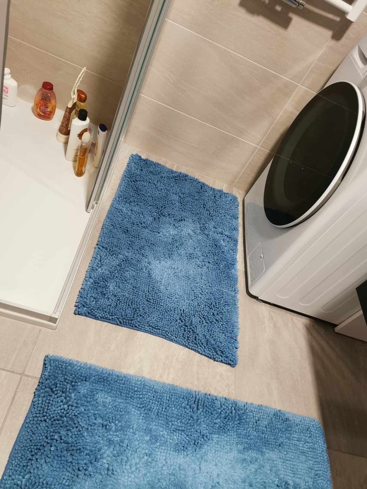 Amazon Basics Tappeto bagno microfibra pelo lungo blu lago 53x86