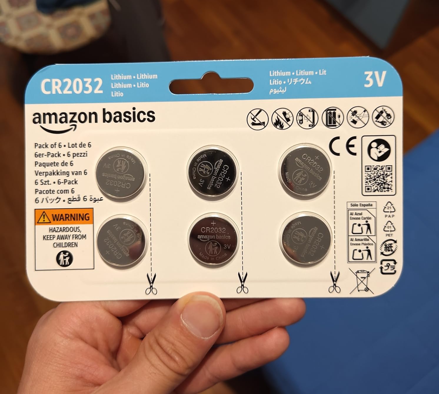 AmazonBasics CR2032 batterie a bottone litio confezione 6 pezzi 3V