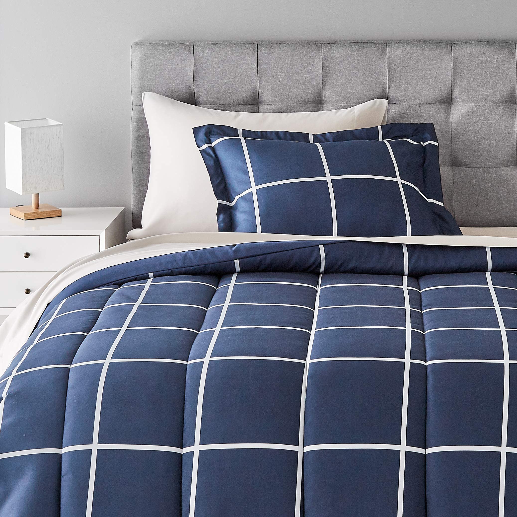 AmazonBasics Set Letto 5 Pezzi Piazza e Mezza Blu Marino Geometrico