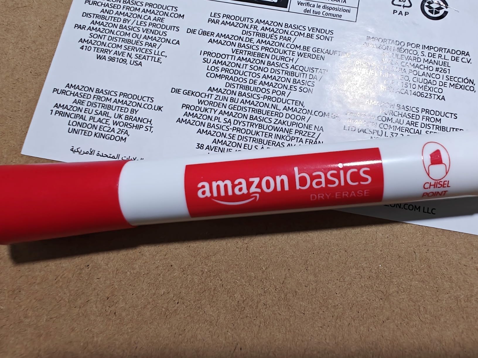 Amazon Basics Pennarelli Lavagna Bianca Blu 12 Pezzi Punta