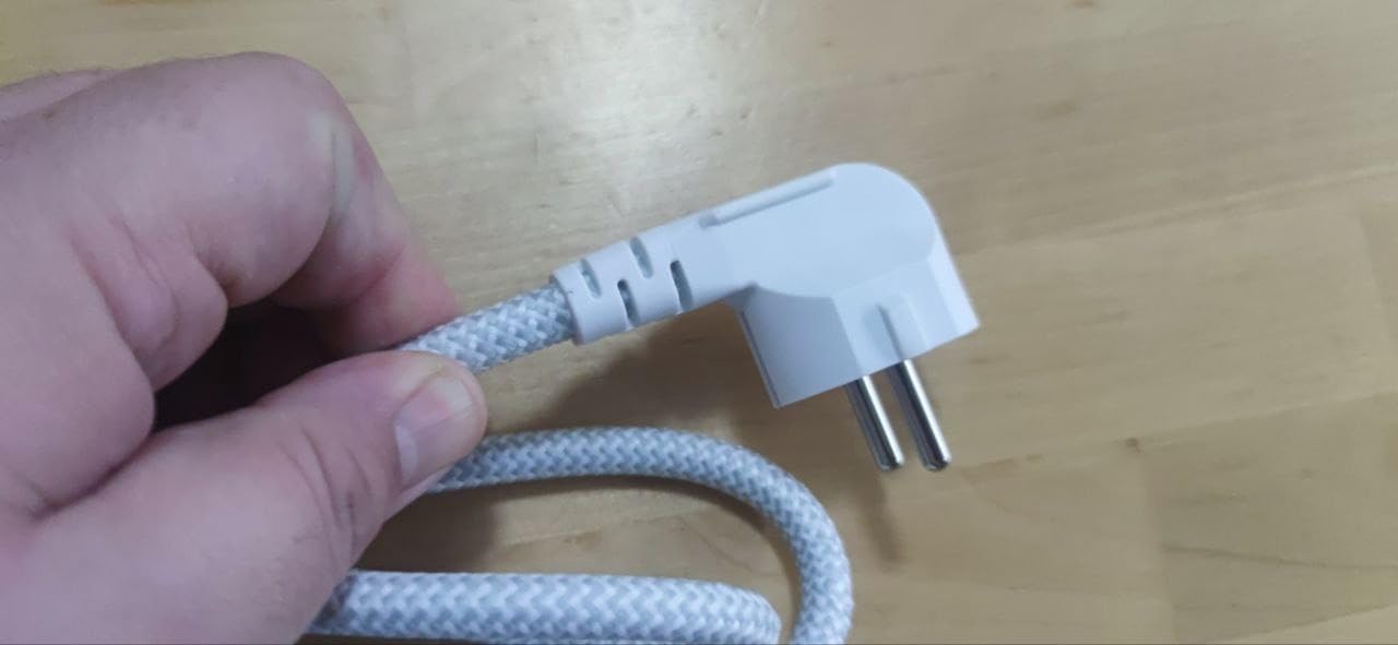 Amazon Basics multipresa 3 vie USB-C ciabatta 1,5m bianco 1050J