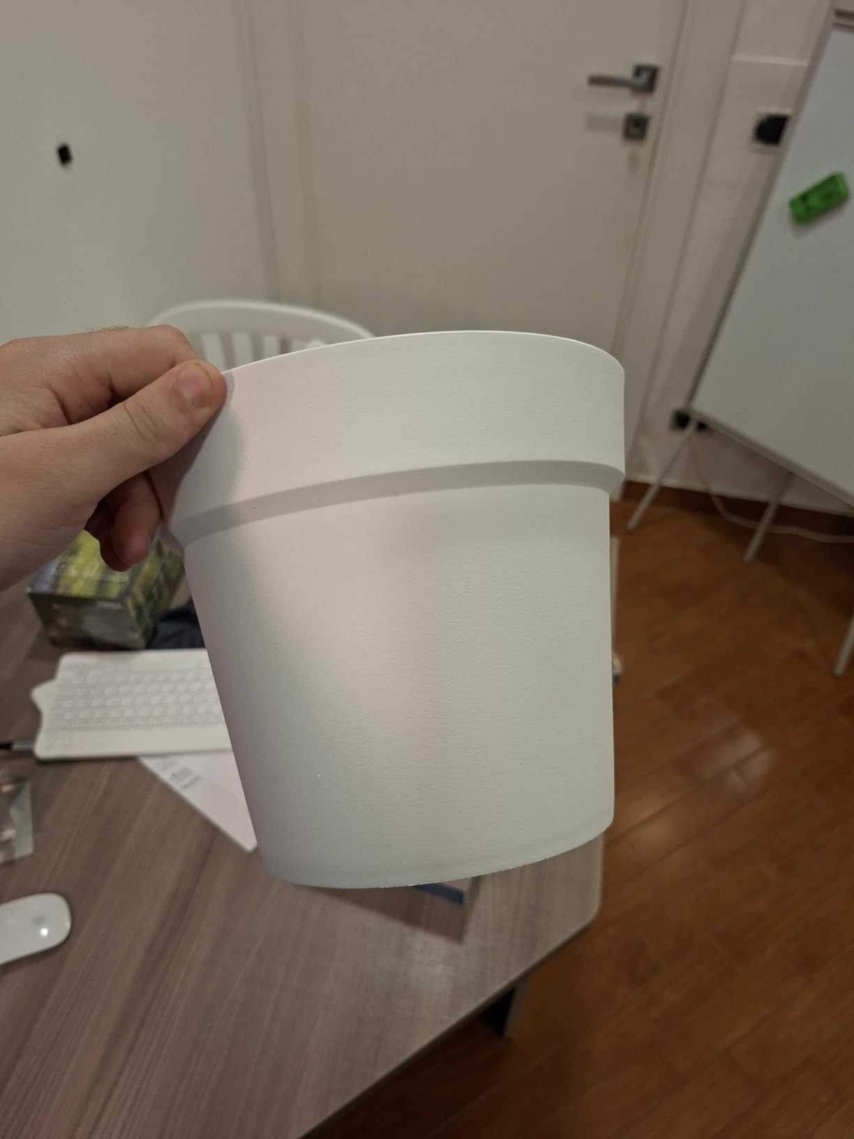 Amazon Basics vaso per piante 20,3 cm bianco con sottovaso