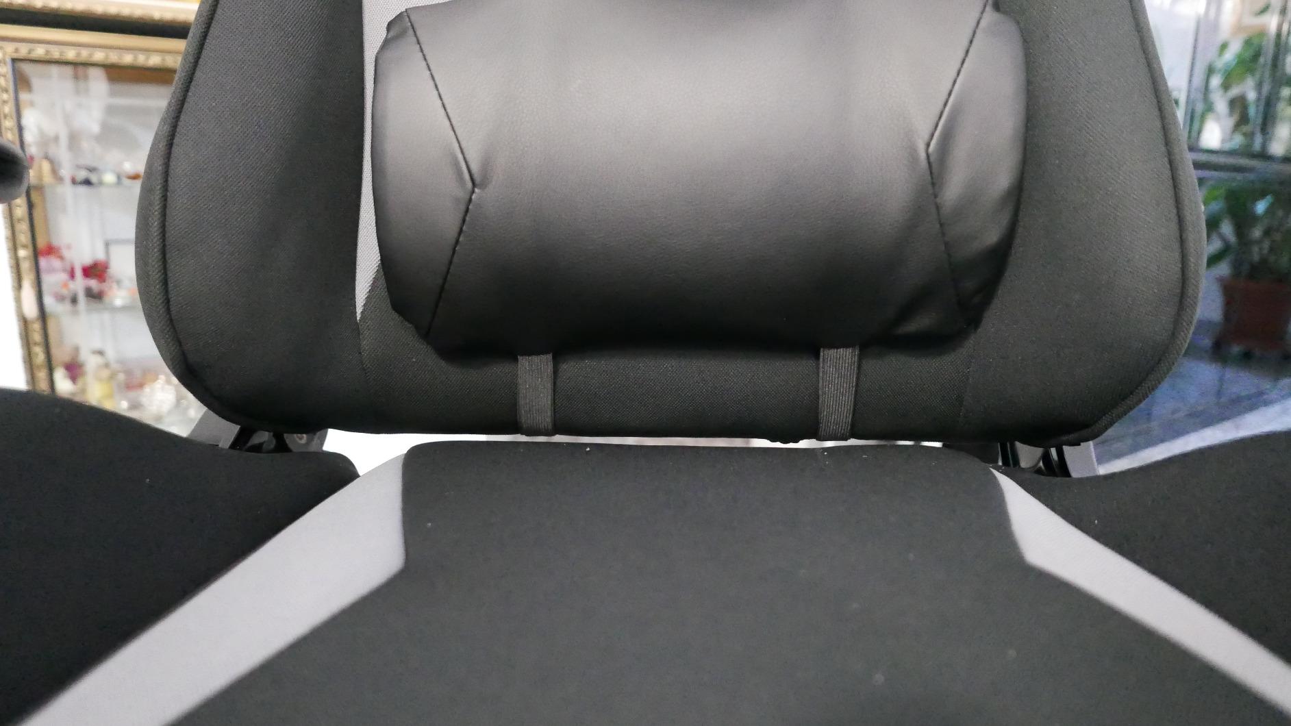 Amazon Basics Racing sedia gaming grigia in tessuto traspirante reclinabile
