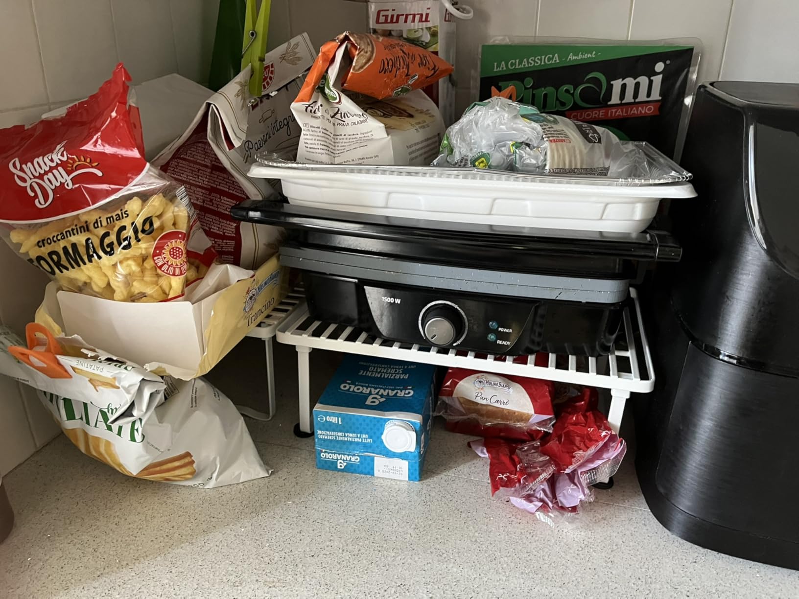 AmazonBasics Ripiani Cucina Impilabili Bianchi 2 Pezzi Acciaio