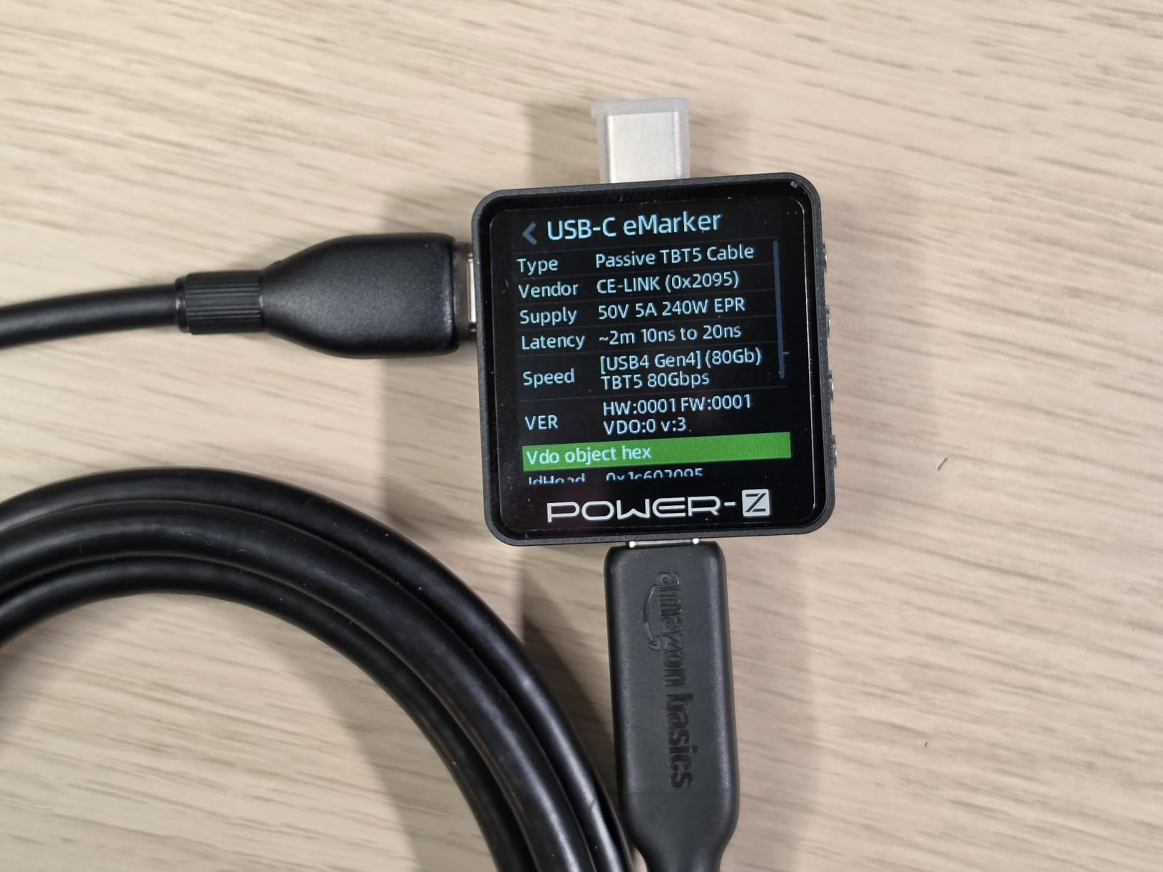 Amazon Basics cavo USB4 USB-C 1,5m 240W 80Gbps