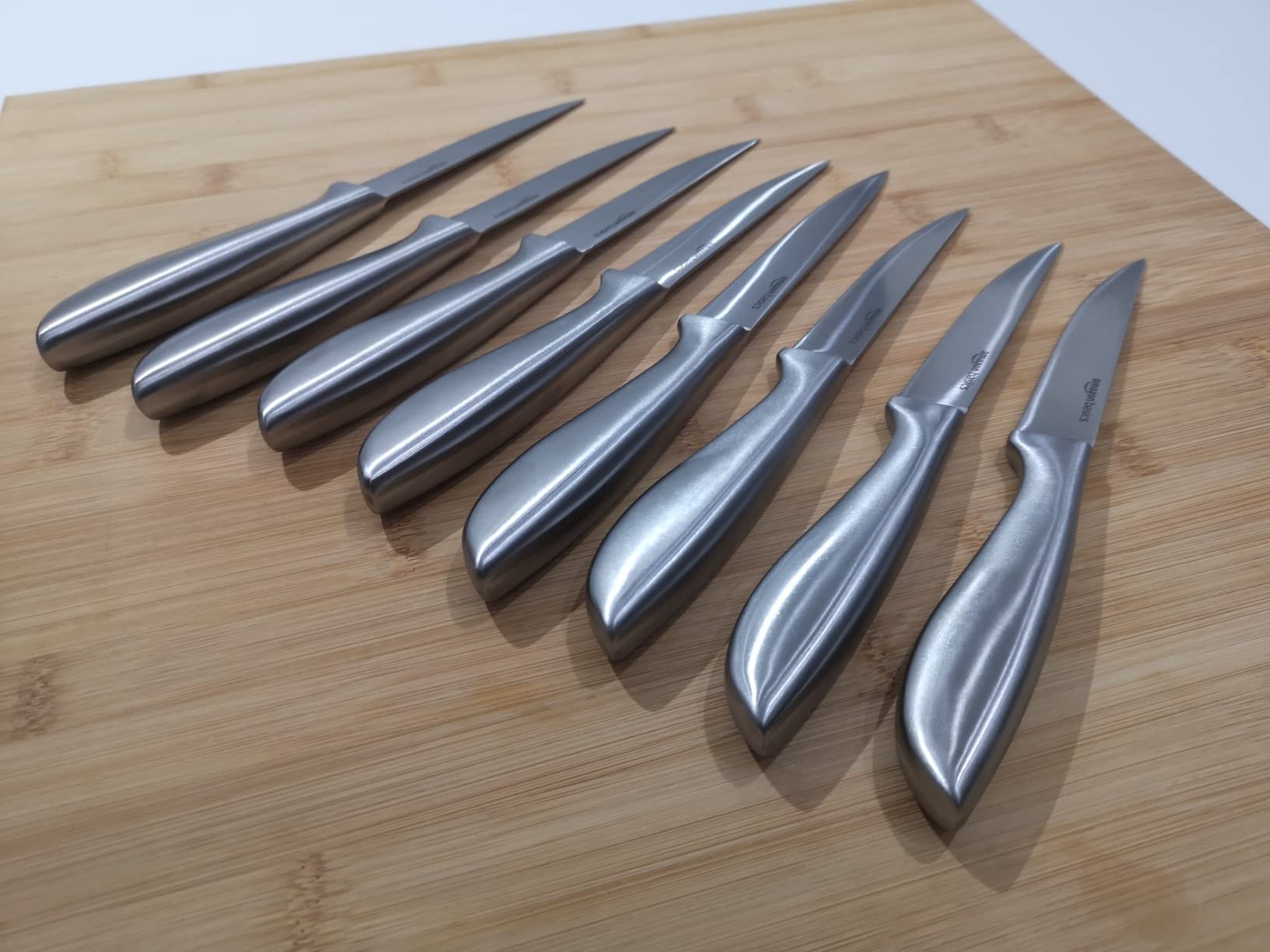 Amazon Basics set coltelli cucina 18 pezzi acciaio nero