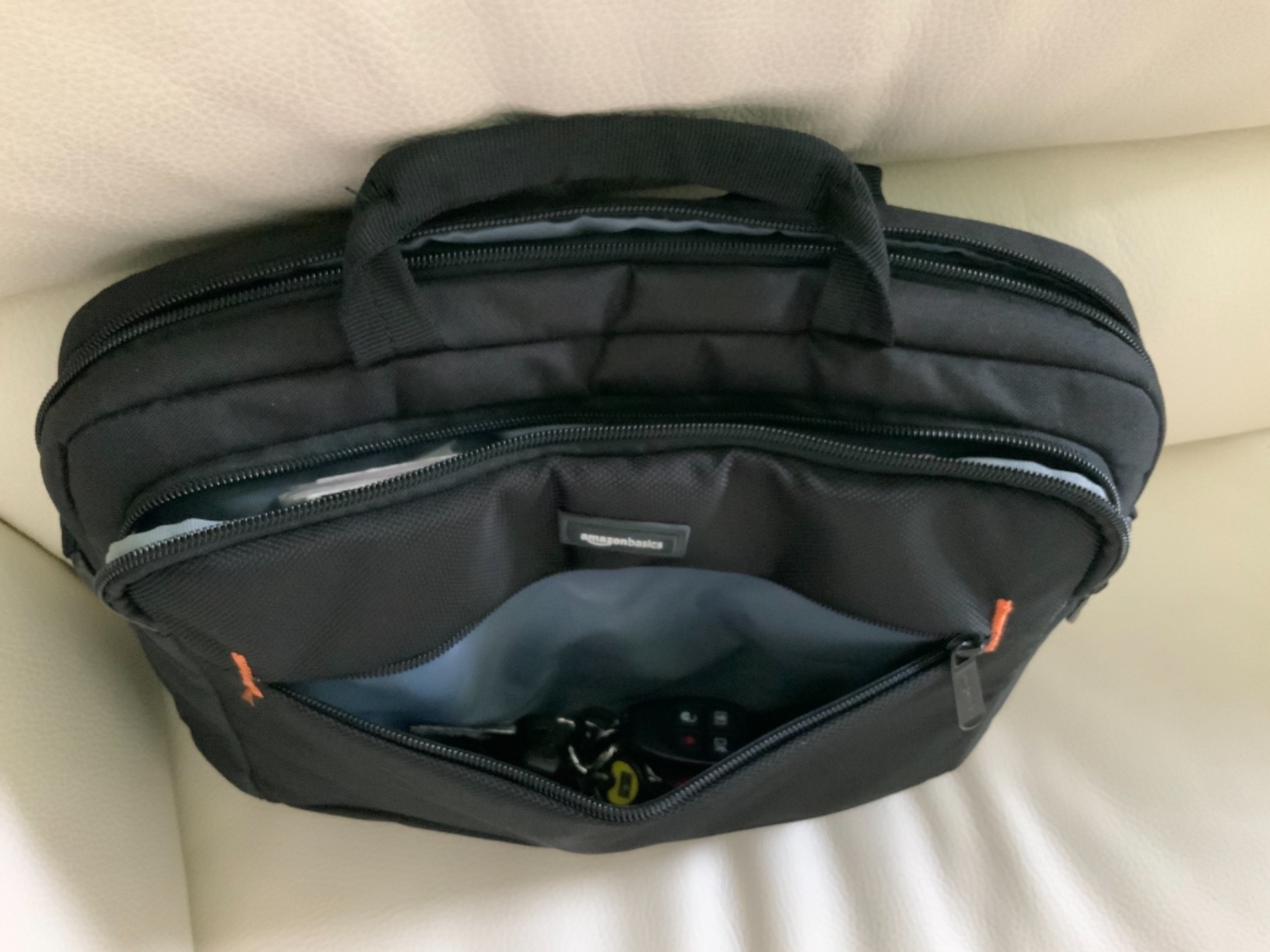 Amazon Basics borsa tracolla laptop 17,3 pollici 44 cm nero