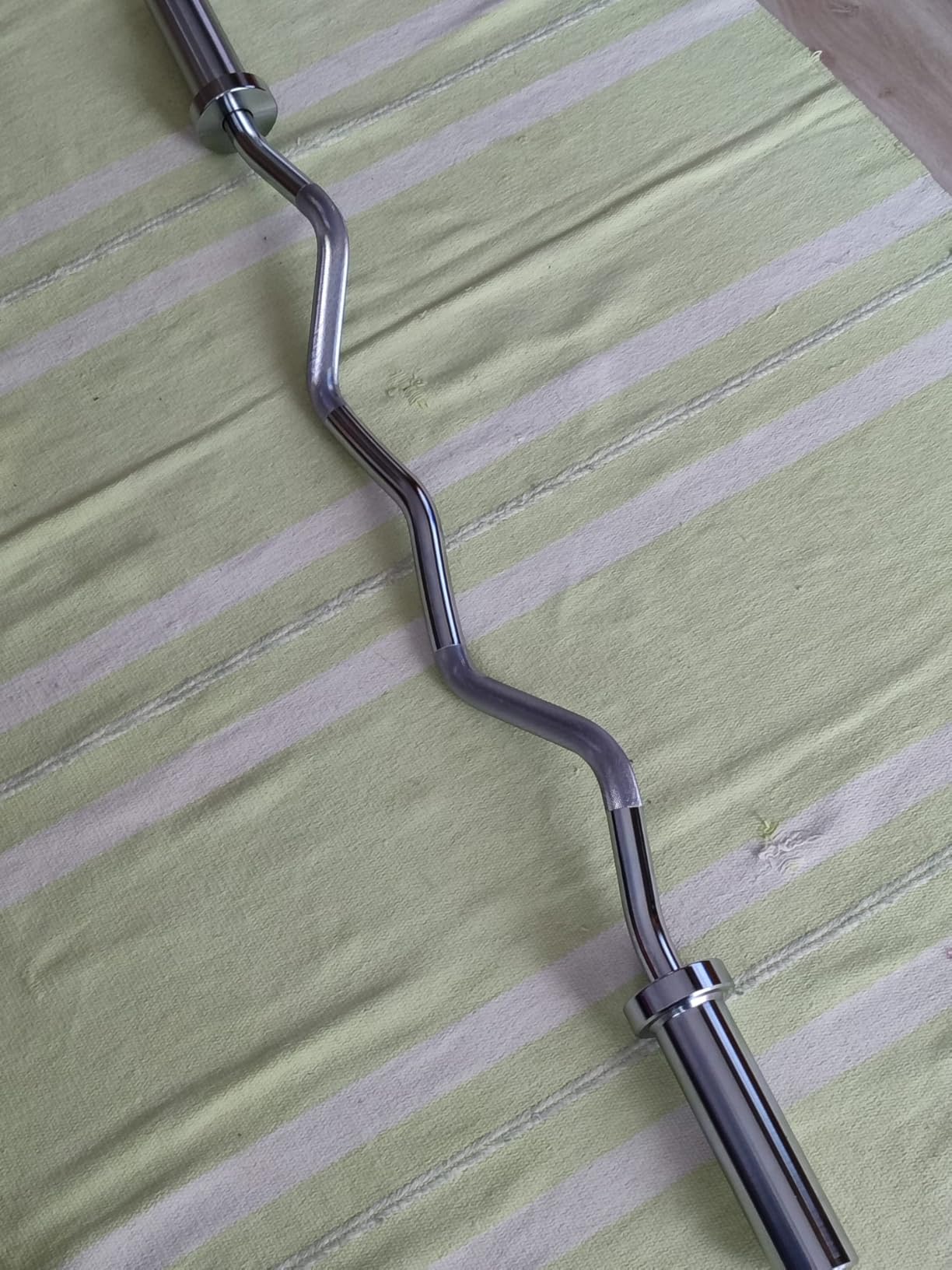 AmazonBasics Bilanciere Curl Olimpico 119 cm Cromato