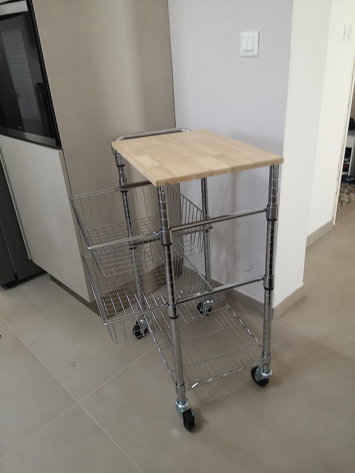 AmazonBasics Carrello cucina 3 ripiani ruote argento