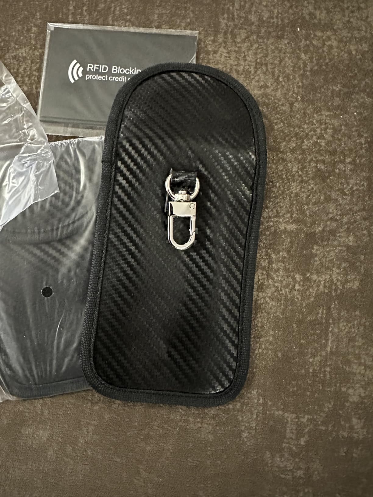 RealPlus protezione keyless go custodia Faraday 14x9 cm 2 pz