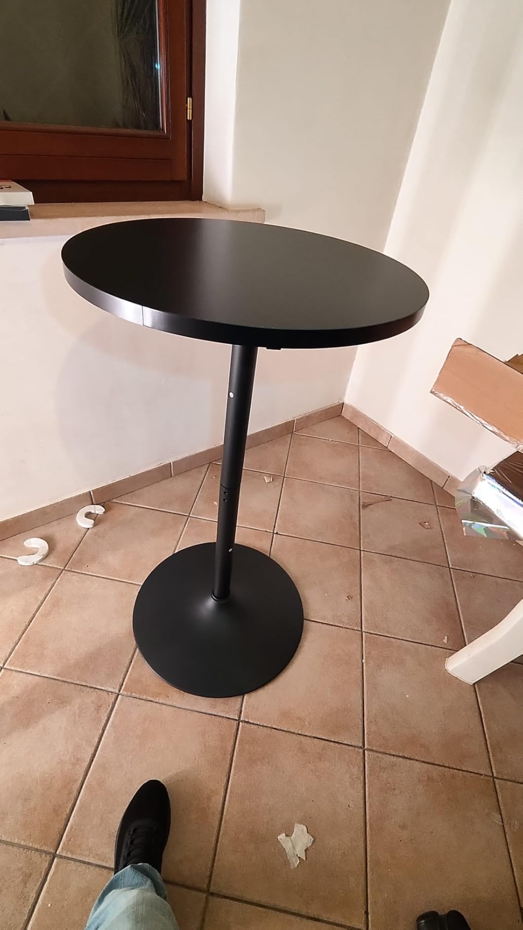 Amazon Basics tavolo bar rotondo nero 60 cm alto