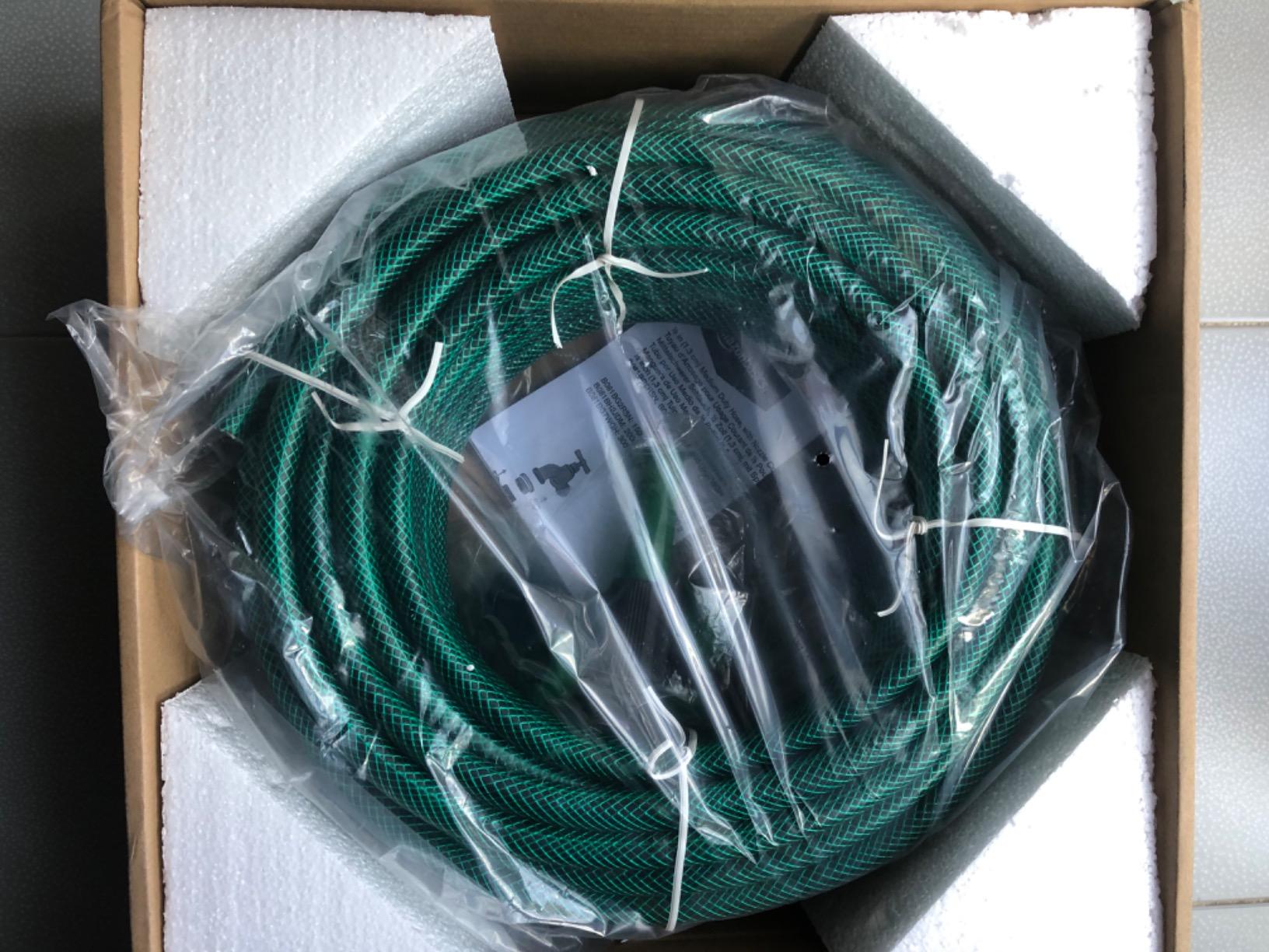 Amazon Basics Tubo Giardino Flessibile 30m 1/2 Pollici con Ugello