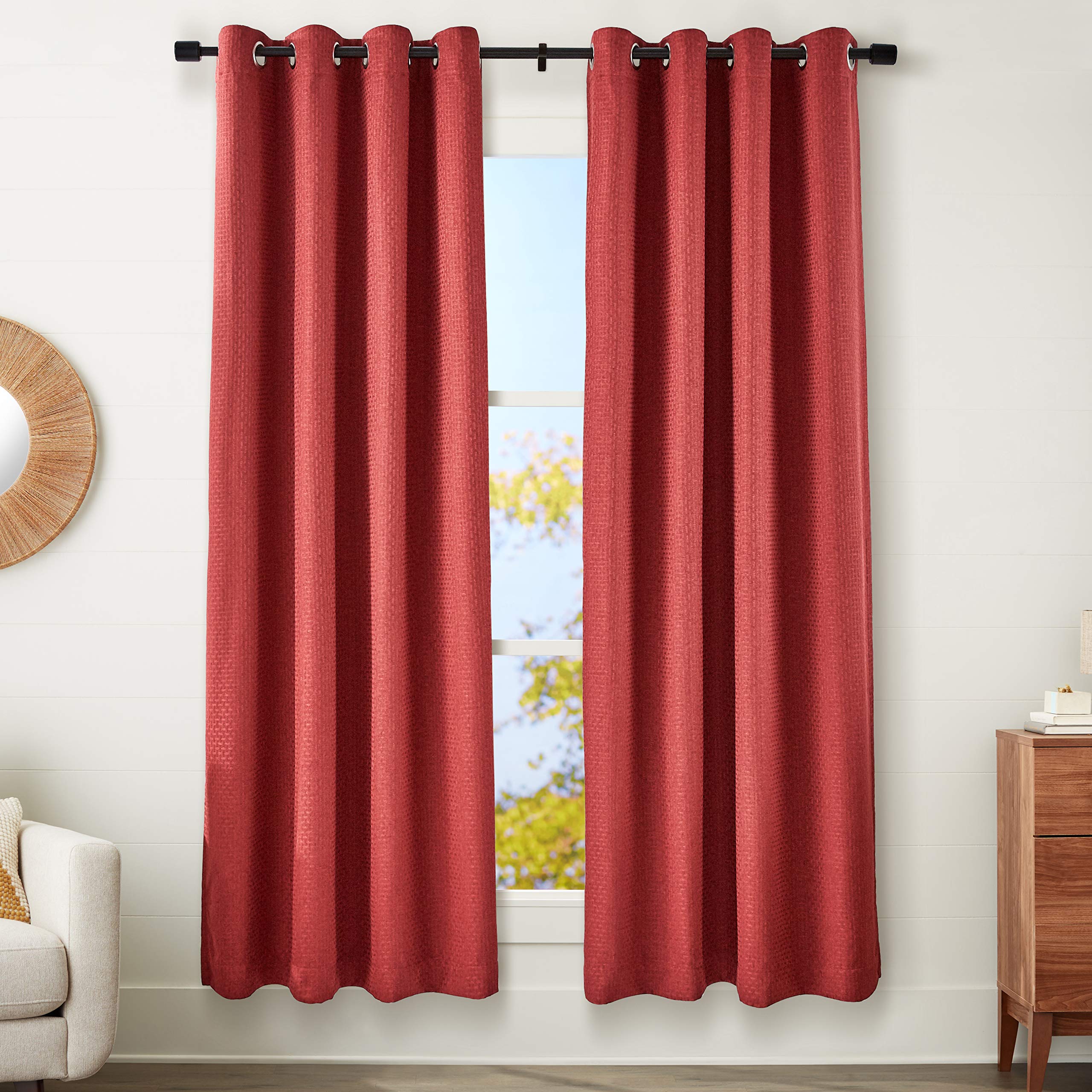 Amazon Basics Basket Weave Tenda Oscurante 132x213 Rosso 2 Pezzi