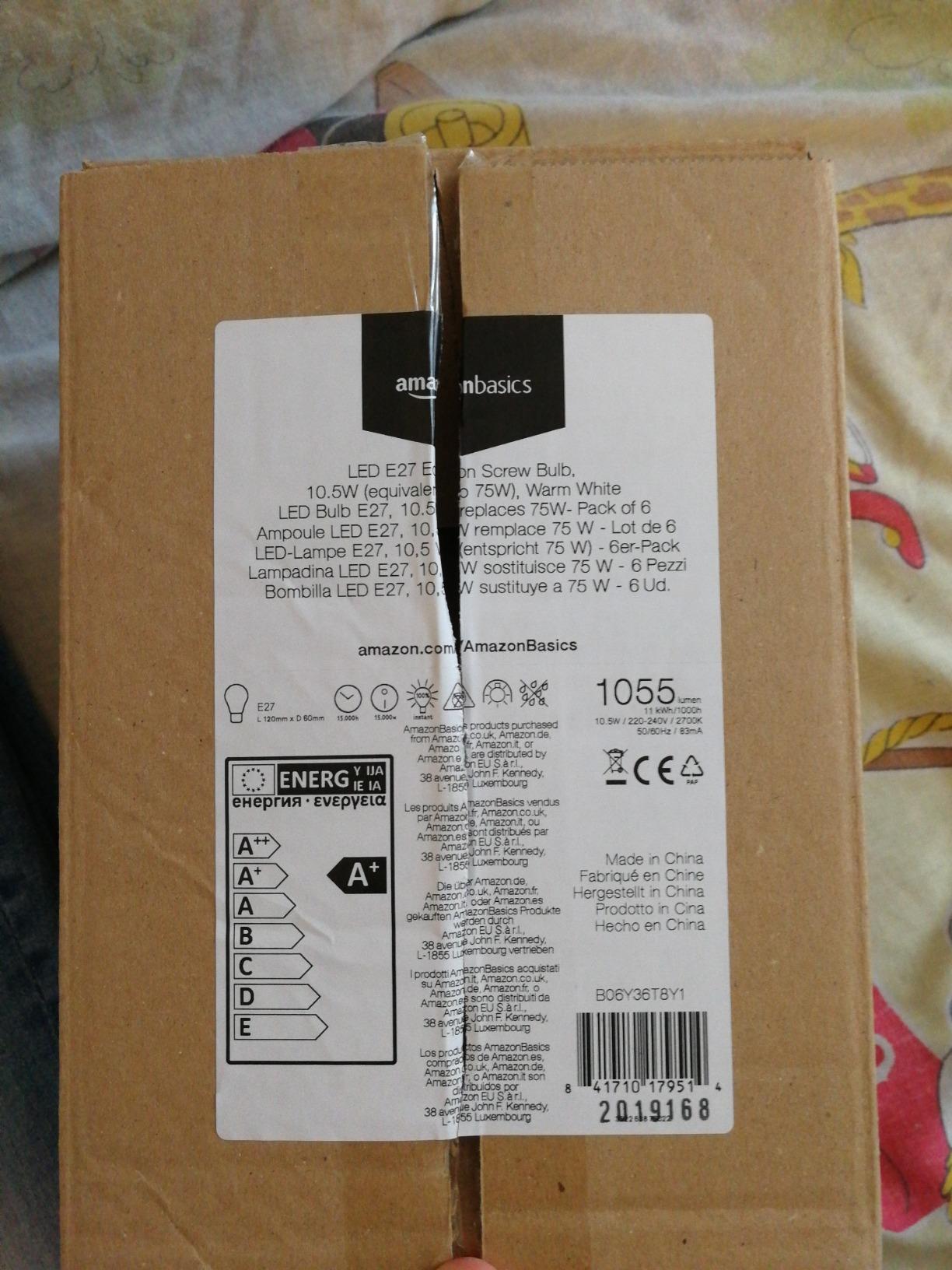 Amazon Basics Lampadine LED E27 10,5W luce calda 6 pz 1055lm