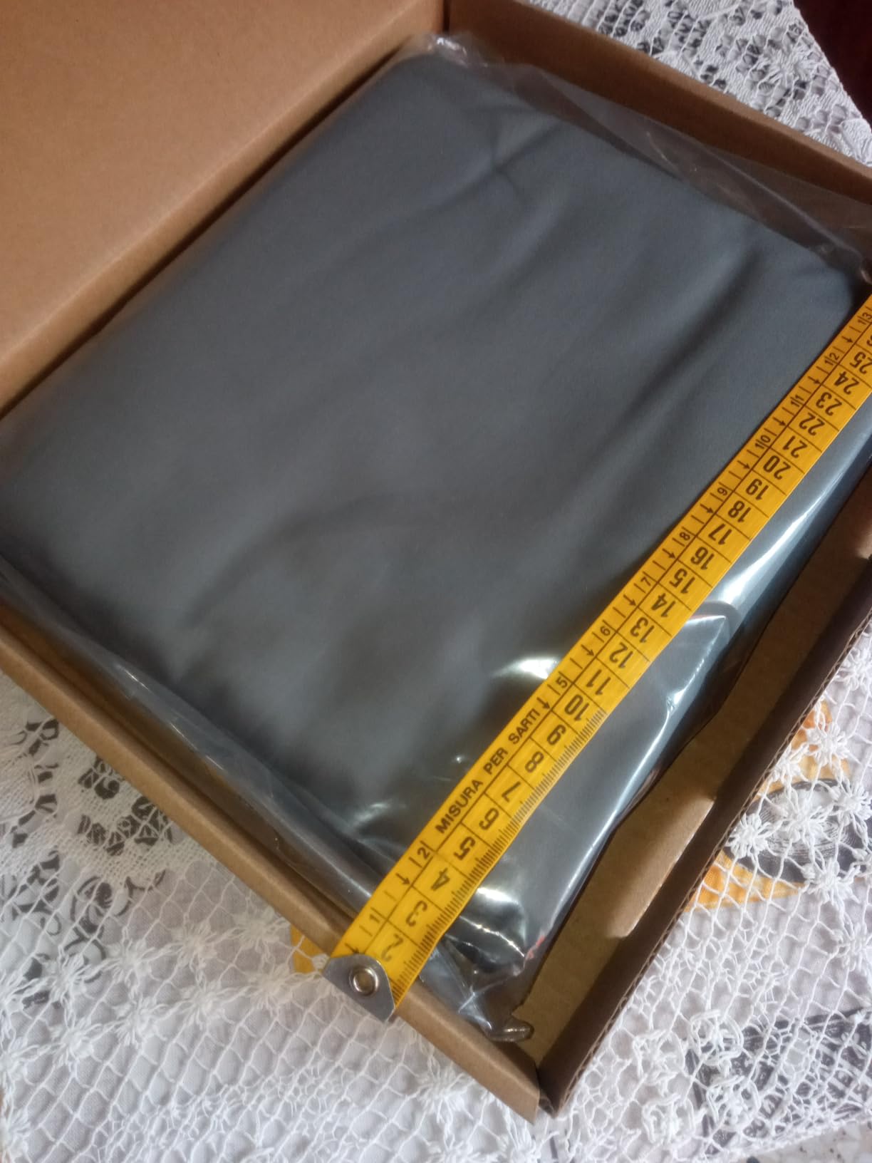 Amazon Basics Deluxe copripiumino 220x240 grigio scuro cotone raso
