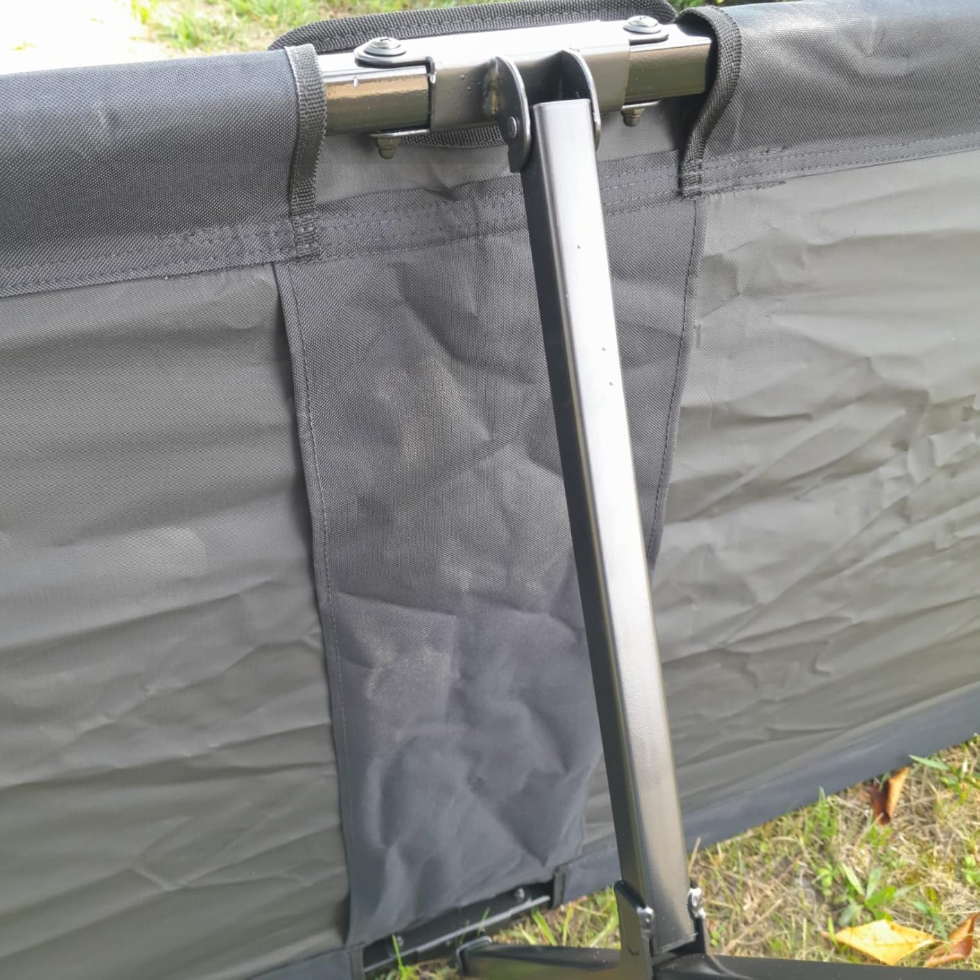 Amazon Basics letto da campeggio pieghevole nero 205 cm acciaio