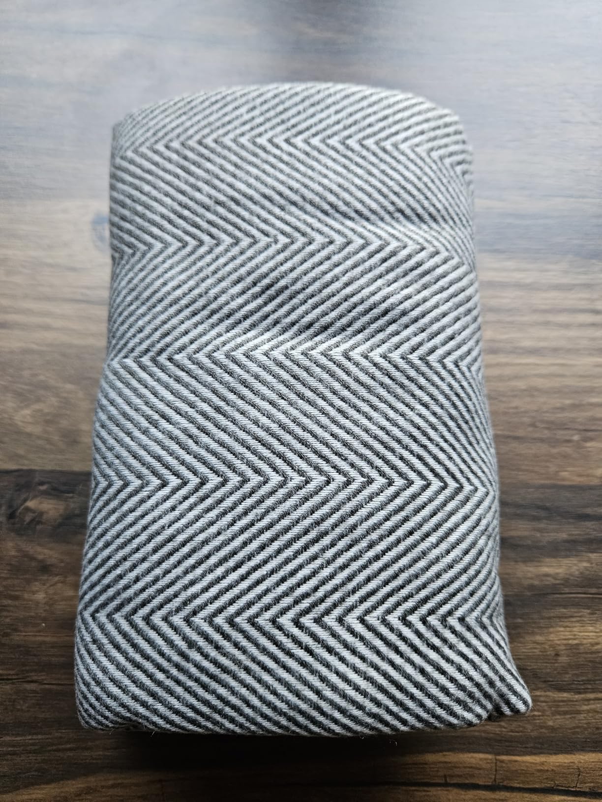 Amazon Basics coperta 127x152 grigio spina di pesce poliestere