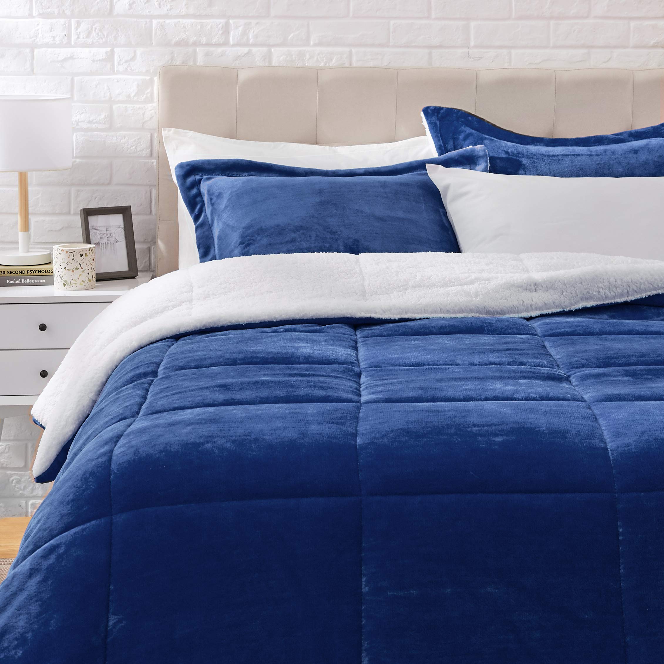 AmazonBasics Sherpa Set Copripiumino 3 Pezzi Blu Navy Morbido