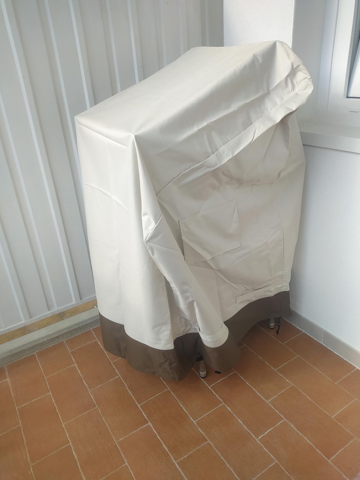 Amazon Basics Single copertura sedie giardino beige 91x63