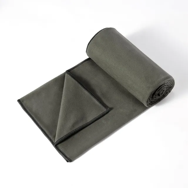 Amazon Basics telo yoga antiscivolo grigio 188x61 cm