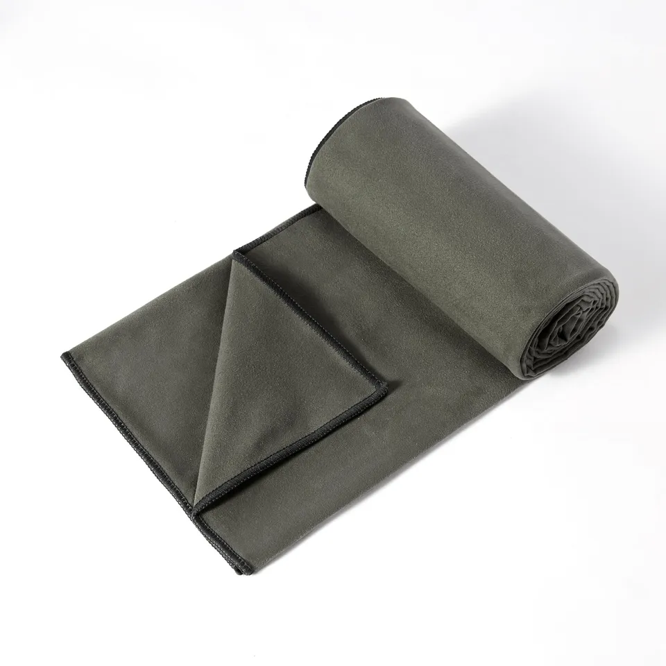 Amazon Basics telo yoga antiscivolo grigio 188x61 cm