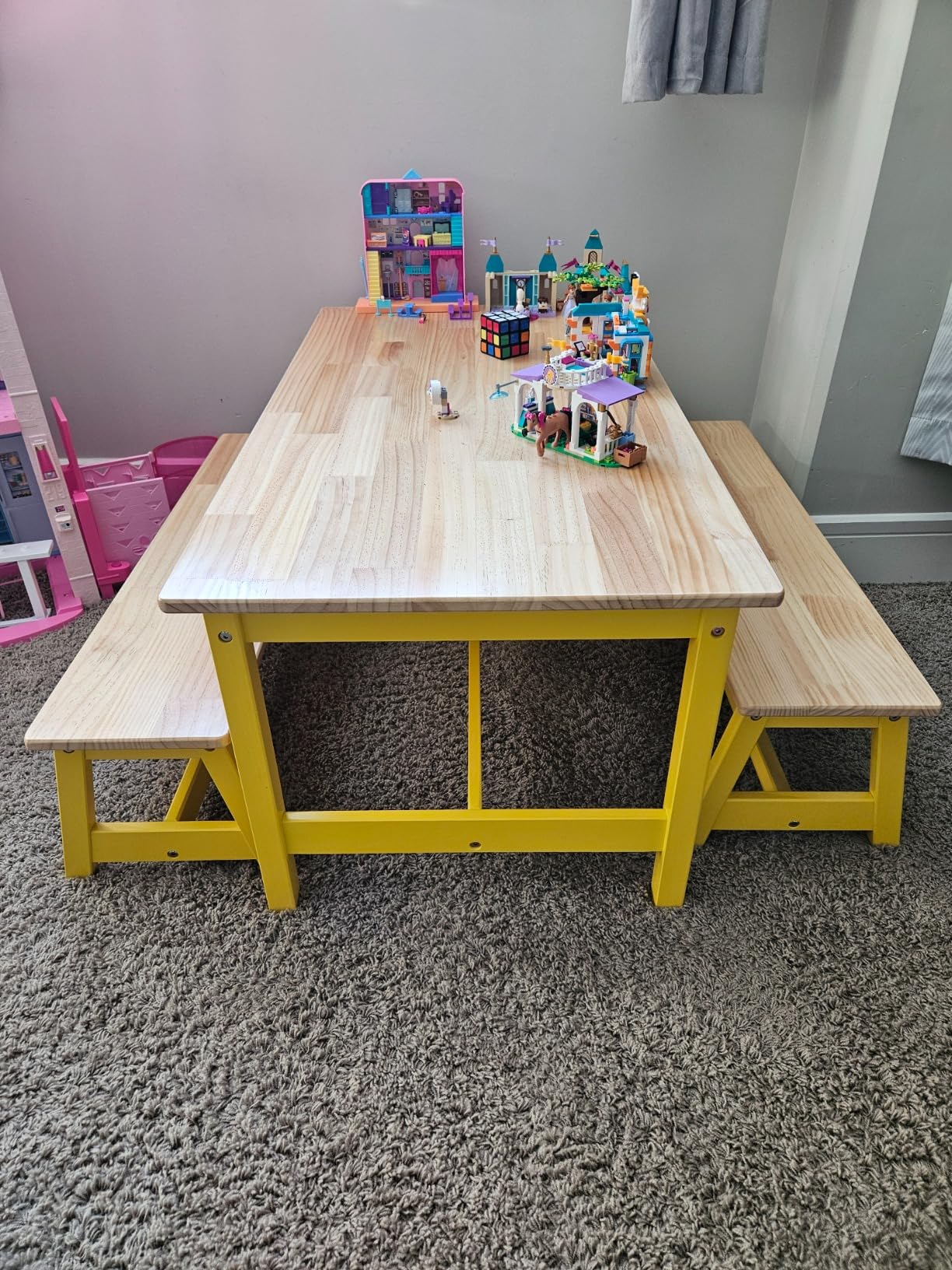 AmazonBasics set tavolo e panche bambini legno naturale