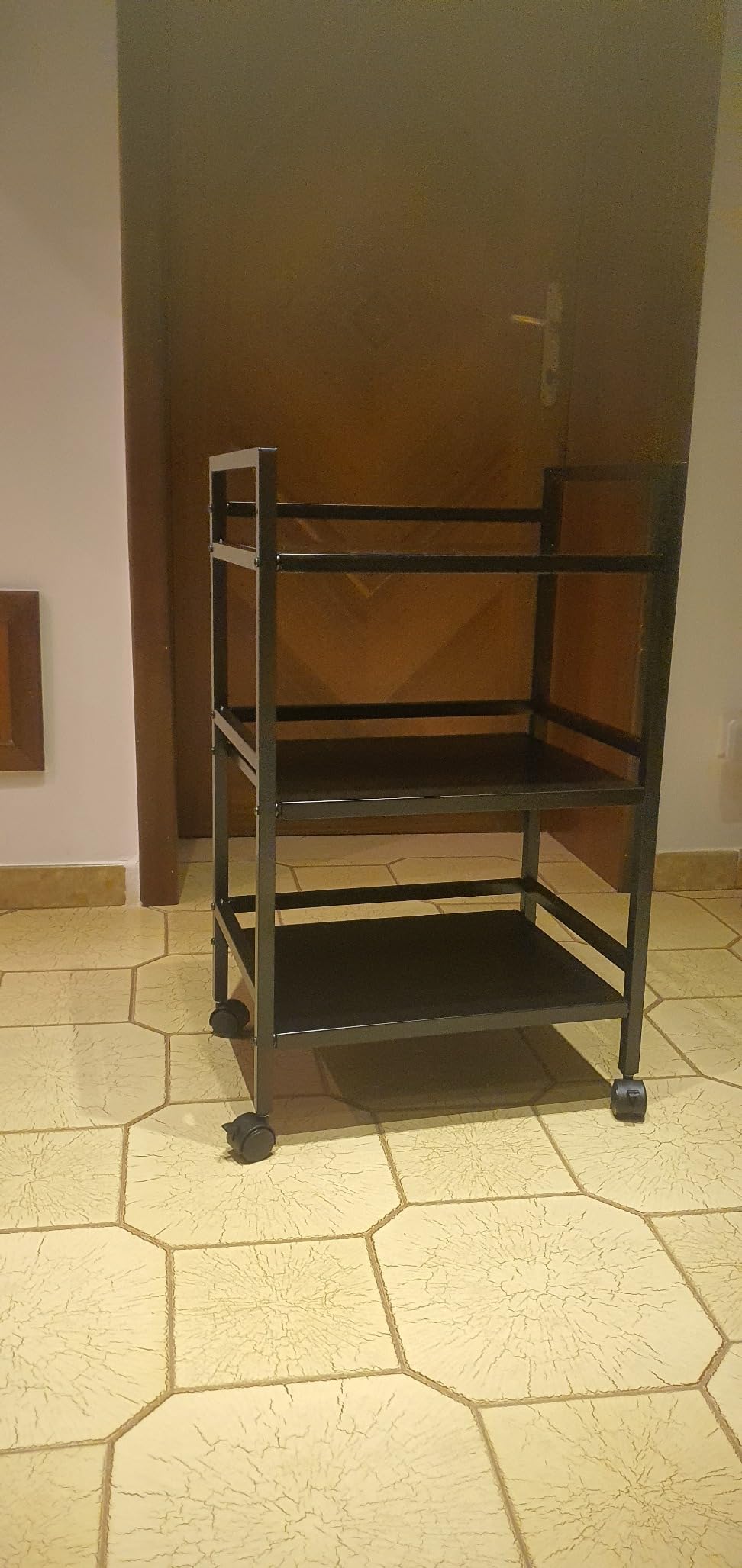 AmazonBasics Carrello 3 Ripiani Portaoggetti Metallo Nero Ruote