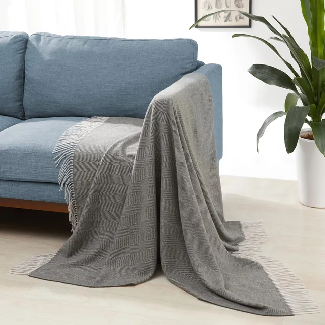 Amazon Basics coperta 127x152 grigio spina di pesce poliestere