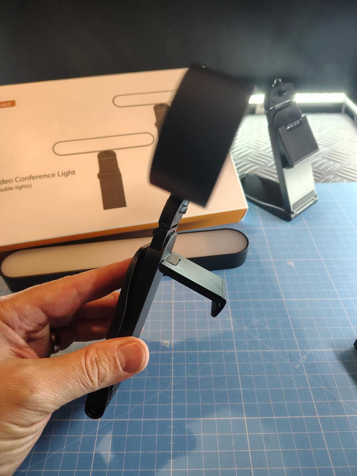 RealPlus luce video LED con supporto 1 pezzo luce morbida