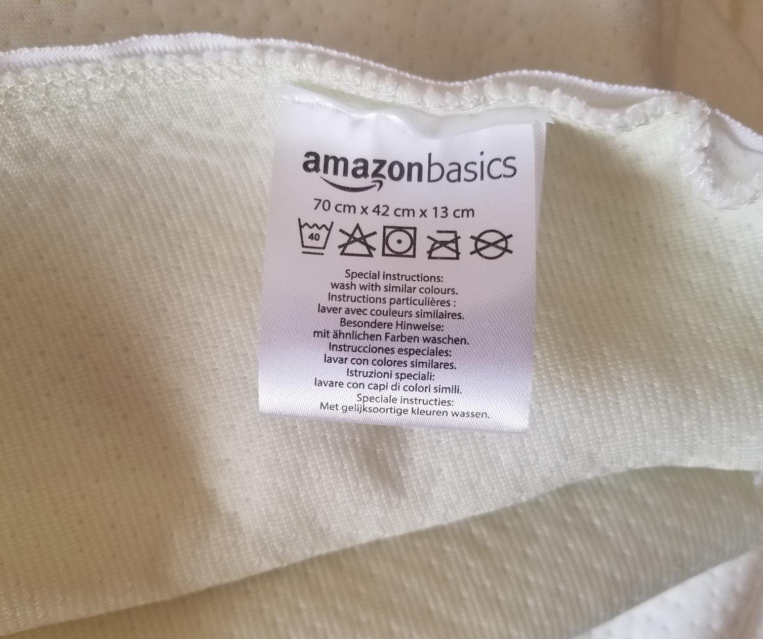 Amazon Basics cuscino memory foam aloe vera 70x42