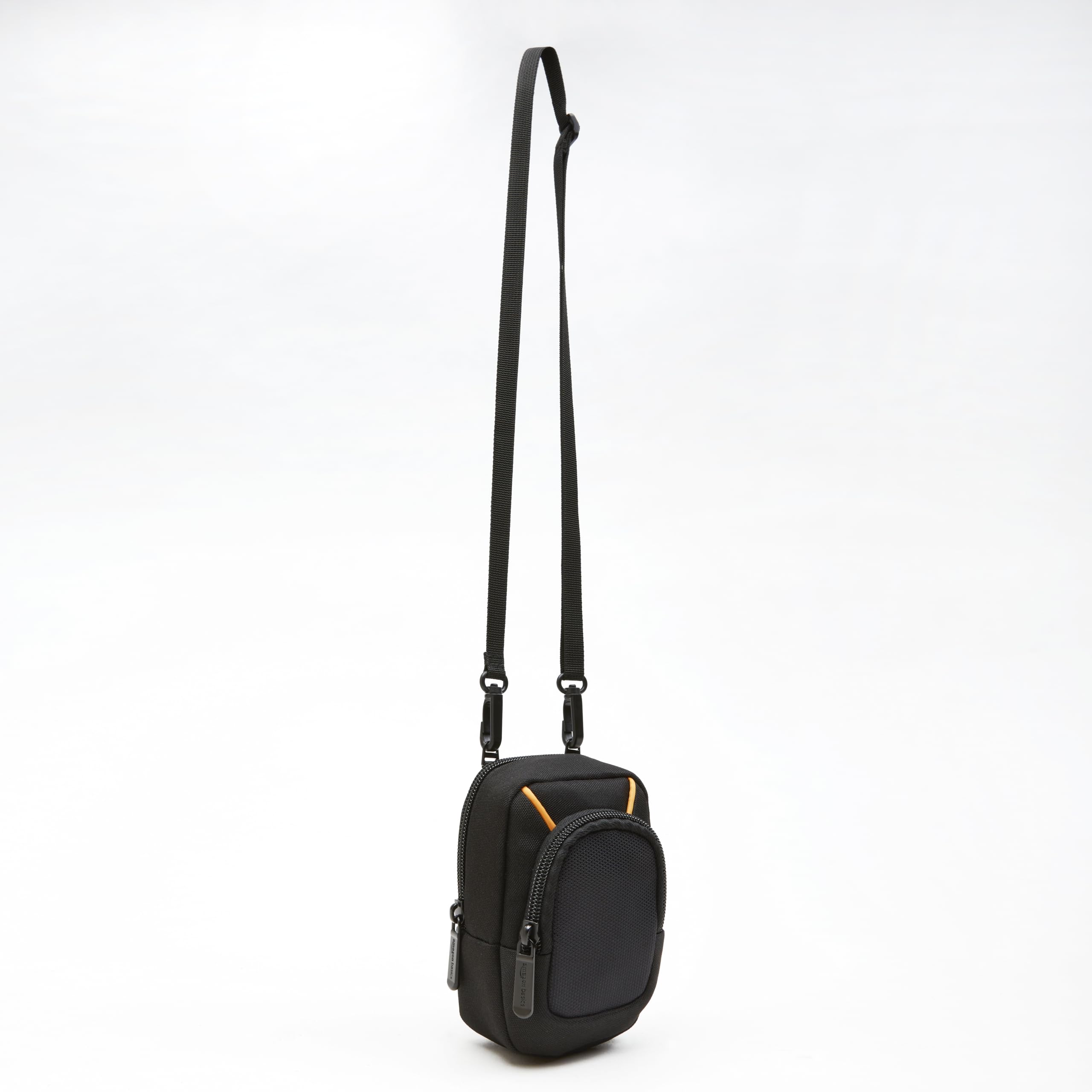 AmazonBasics Custodia Fotocamera Compatta Extra-Piccolo Nero