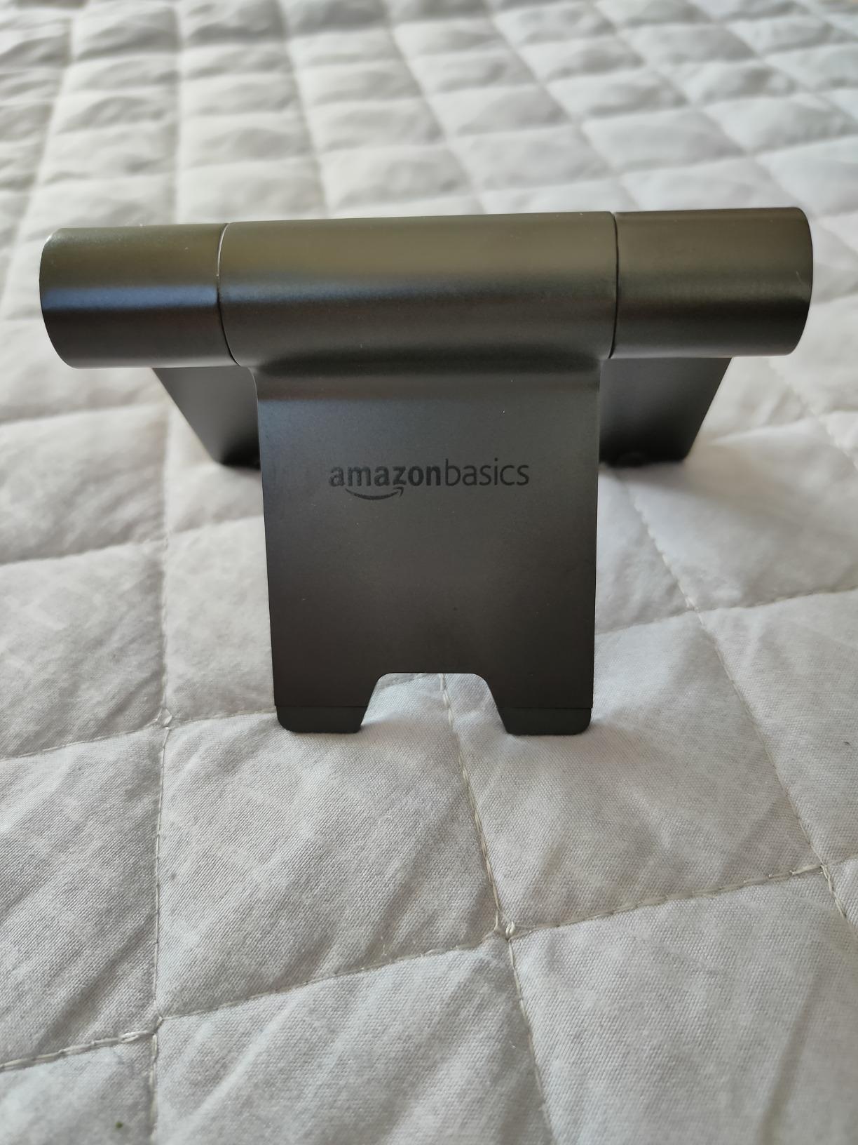AmazonBasics Supporto tablet 4-10 pollici inclinabile nero